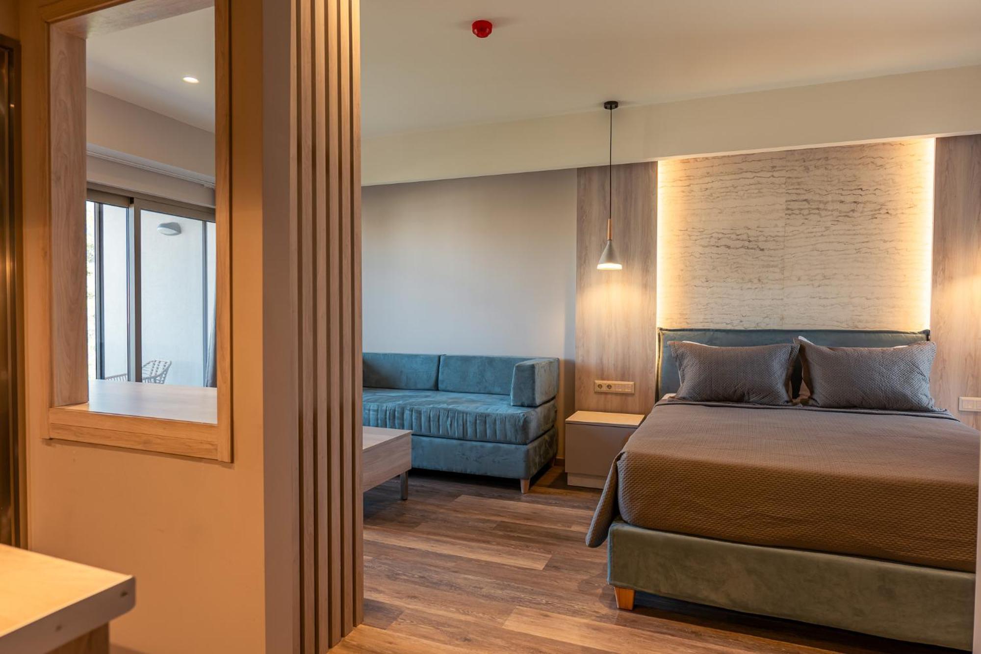 Wellnest Hotel เอเธนส์ ภายนอก รูปภาพ