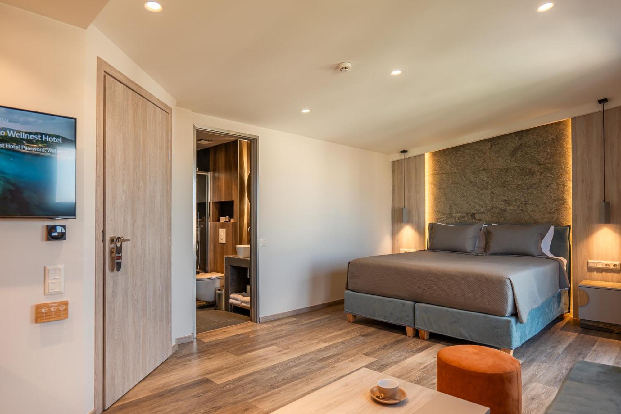 Wellnest Hotel เอเธนส์ ภายนอก รูปภาพ